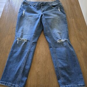 Crown and‎ ivy Capri jeans